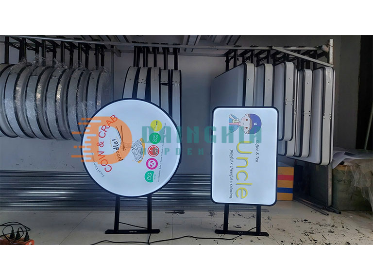 Hộp Đèn Hút Nổi Tròn 60 + Chữ Nhật 40×60 Cửa Hàng Tại Campuchia